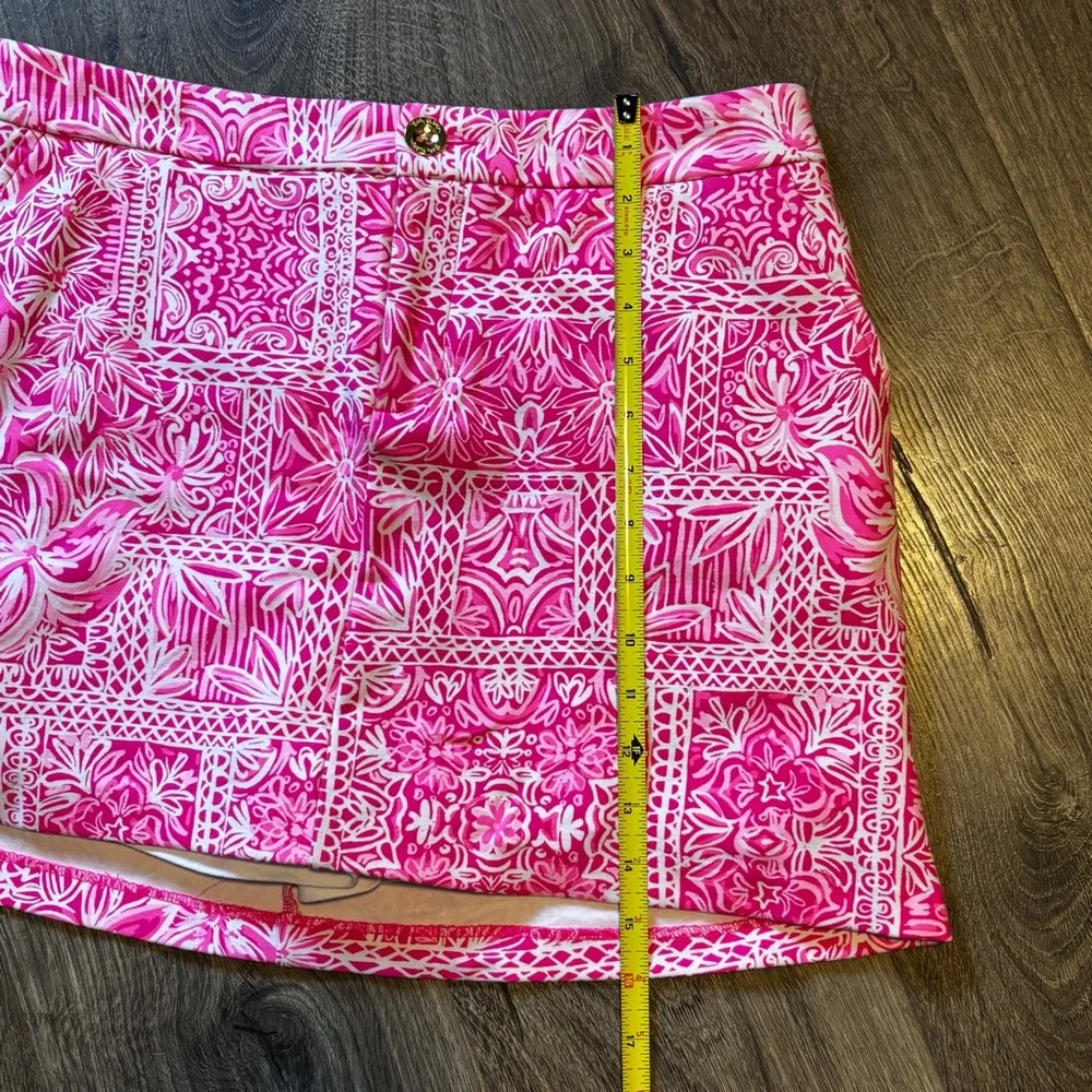 Lilly Pulitzer Vibrant Pink Patterned Skorts